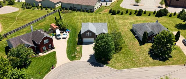 3006 Ping Ct, Spring Hill, TN 37174