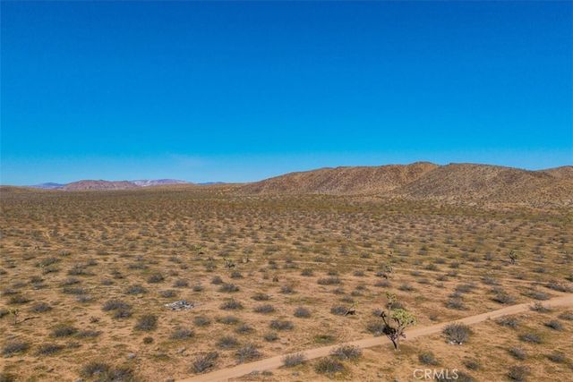 58459 Starlight Mesa Road, Yucca Valley, CA 92284