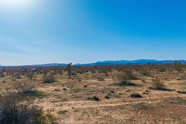 58459 Starlight Mesa Road, Yucca Valley, CA 92284