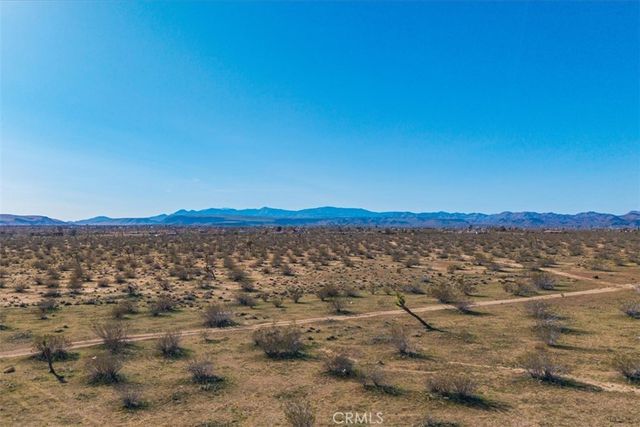 58459 Starlight Mesa Road, Yucca Valley, CA 92284