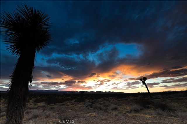 58459 Starlight Mesa Road, Yucca Valley, CA 92284