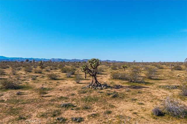 58459 Starlight Mesa Road, Yucca Valley, CA 92284