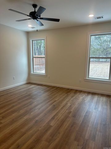 1120 Grand Teton, Benton, AR 72019