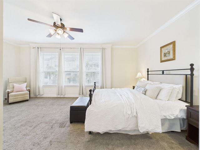 22 Tassia Lane, Pasadena, TX 77058