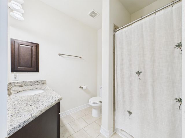 22 Tassia Lane, Pasadena, TX 77058