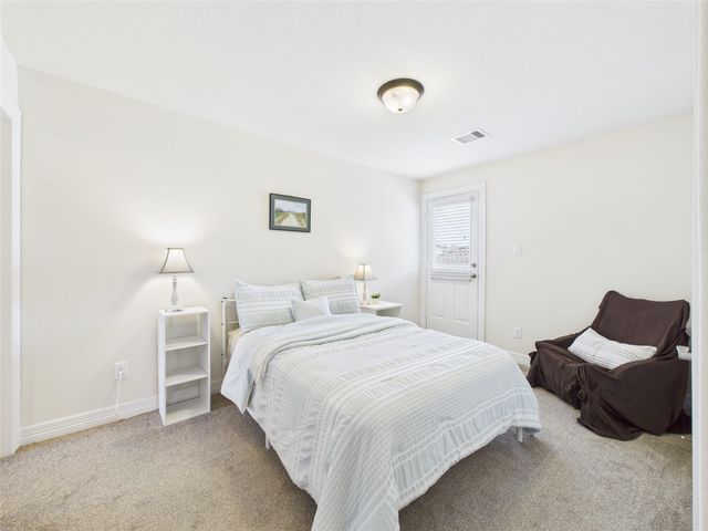 22 Tassia Lane, Pasadena, TX 77058