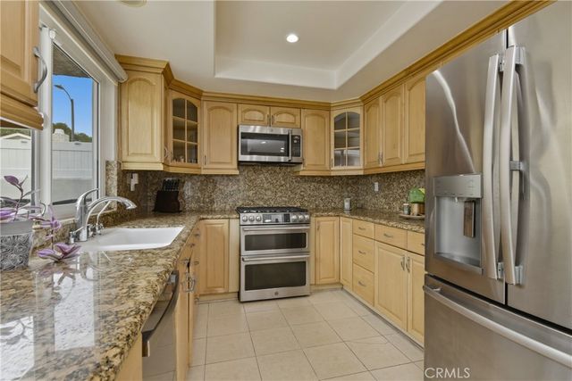 6369 Nestle, Los Angeles, CA 91335