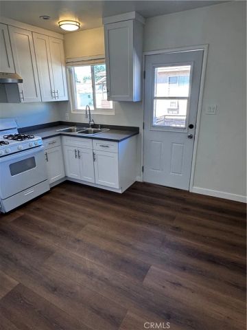 1357 Orange Grove Avenue A, Glendale, CA 91205