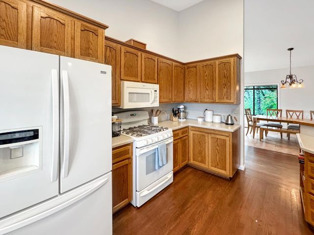 18566 Song Sparrow Ct, Penn Valley, CA 95946