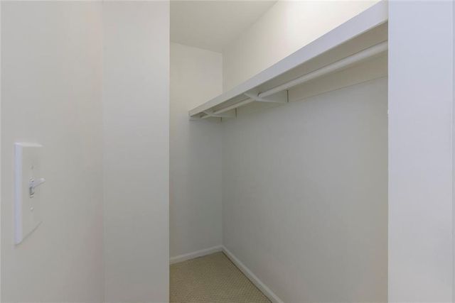 49 Willow NE, Atlanta, GA 30342