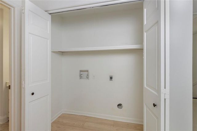 49 Willow NE, Atlanta, GA 30342