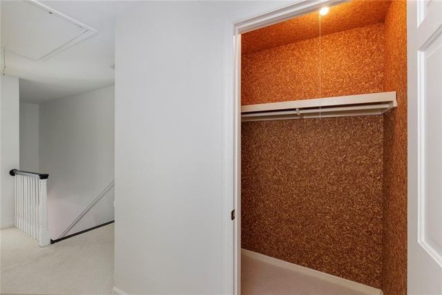 49 Willow NE, Atlanta, GA 30342