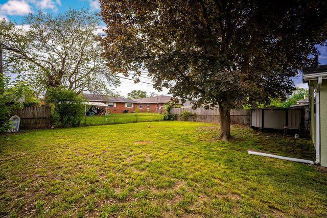 795 Brixham Road, Columbus, OH 43204