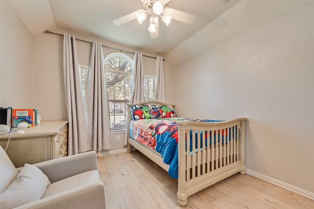 2112 Wallbrook Drive, Lewisville, TX 75067