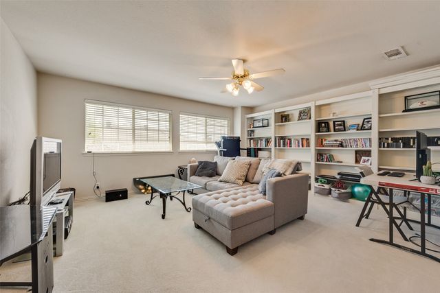 2112 Wallbrook Drive, Lewisville, TX 75067