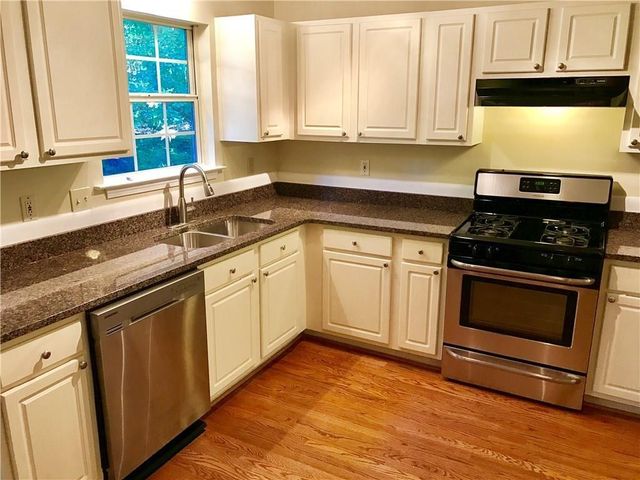 363 Chase Marion Way, Mcdonough, GA 30253