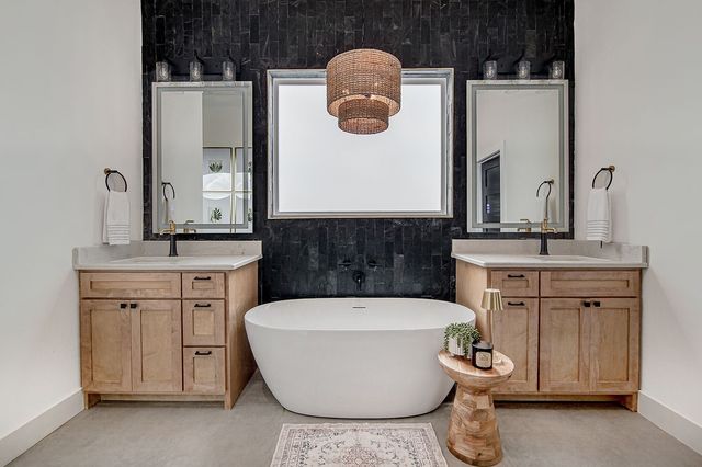 13021 Fm 2331, Godley, TX 76044