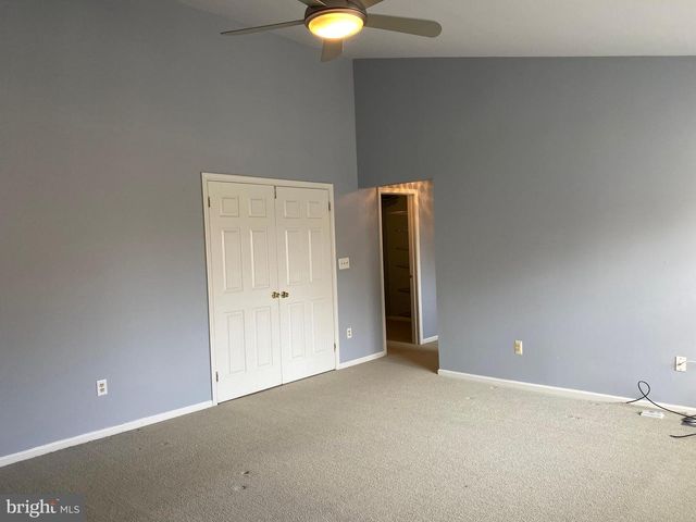 4 KENSINGTON CT, Princeton, NJ 08540