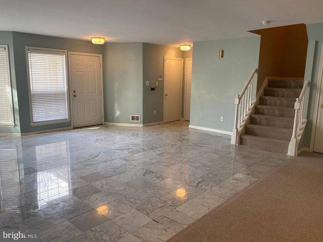 4 KENSINGTON CT, Princeton, NJ 08540
