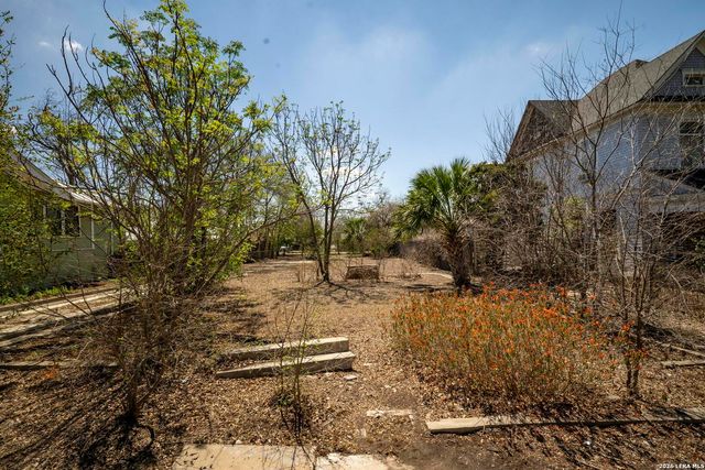 810 Mason, San Antonio, TX 78208