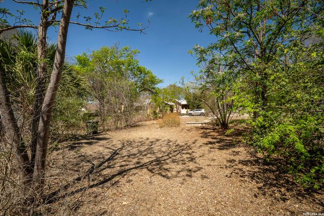 810 Mason, San Antonio, TX 78208