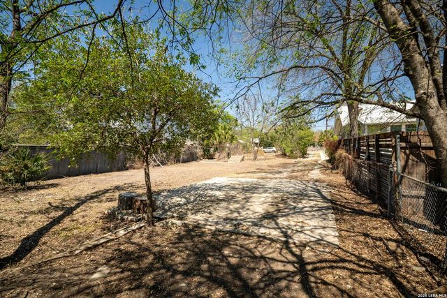 810 Mason, San Antonio, TX 78208