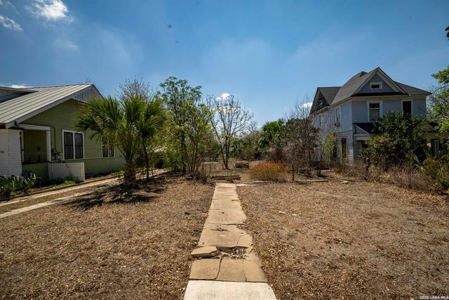810 Mason, San Antonio, TX 78208