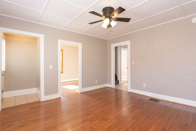 406-408 Court St, Plymouth, MA 02360