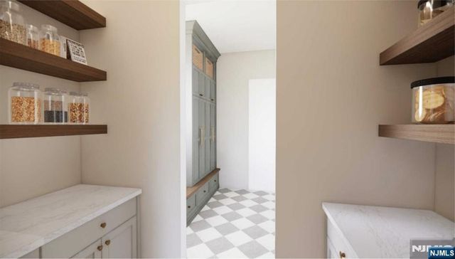 331 Lockwood Drive, Paramus, NJ 07652