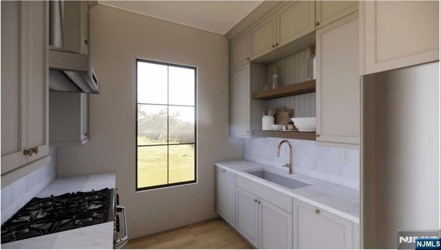 331 Lockwood Drive, Paramus, NJ 07652