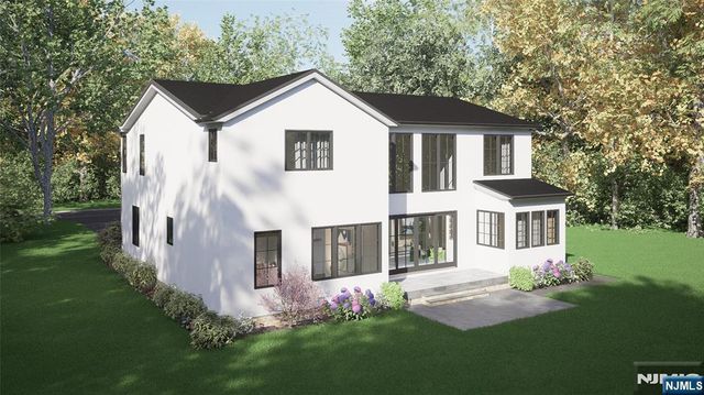 331 Lockwood Drive, Paramus, NJ 07652