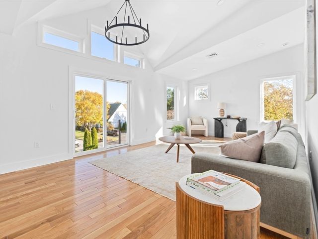 91 Houston Avenue, Newport, RI 02840