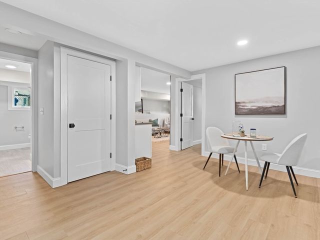 91 Houston Avenue, Newport, RI 02840