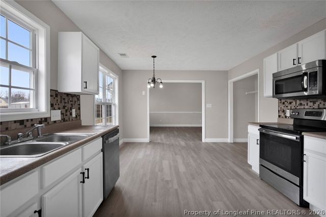 160 Moorea Drive, Raeford, NC 28376