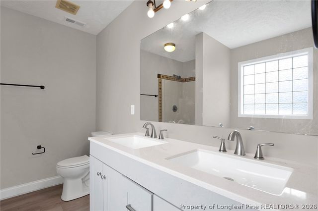 160 Moorea Drive, Raeford, NC 28376