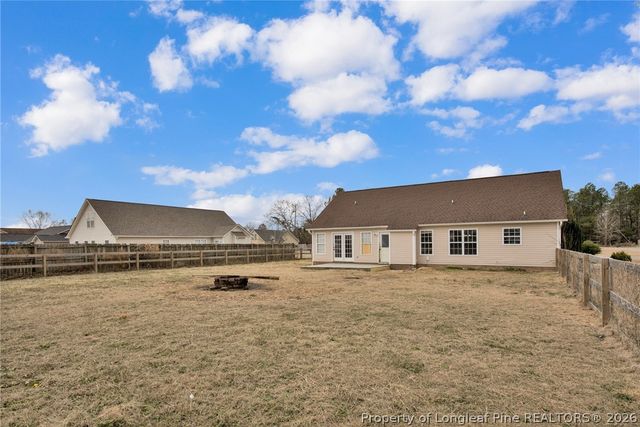 160 Moorea Drive, Raeford, NC 28376