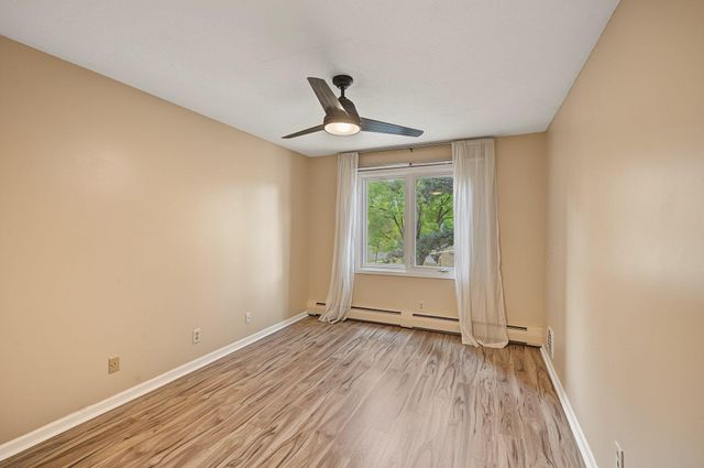 3200 Virginia Avenue S 215, Saint Louis Park, MN 55426