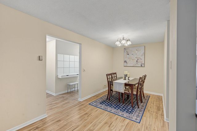 3200 Virginia Avenue S 215, Saint Louis Park, MN 55426