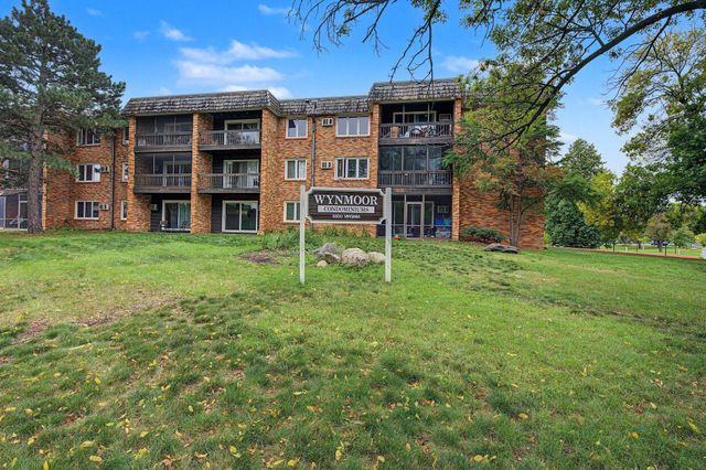 3200 Virginia Avenue S 215, Saint Louis Park, MN 55426