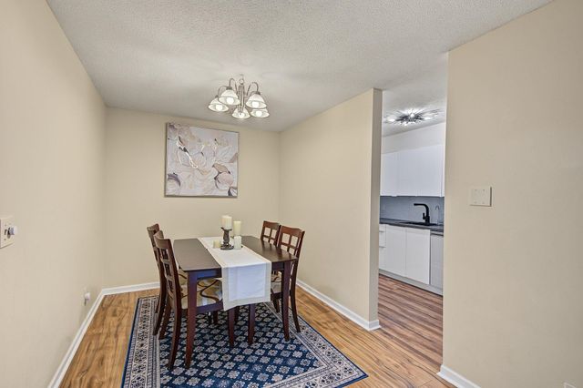 3200 Virginia Avenue S 215, Saint Louis Park, MN 55426