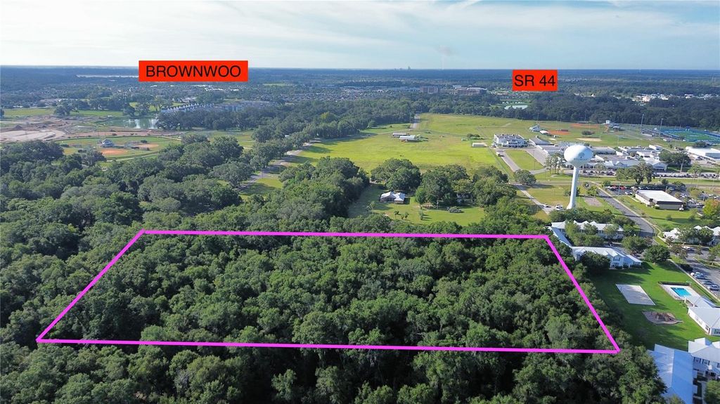 Image 4 of property listing at TBD S ST CLAIR ST, Wildwood, FL 34785