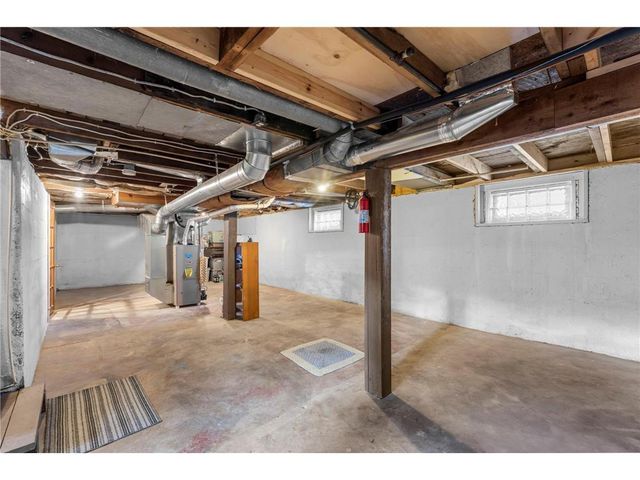 132 S Washington Street, Saint Croix Falls, WI 54024