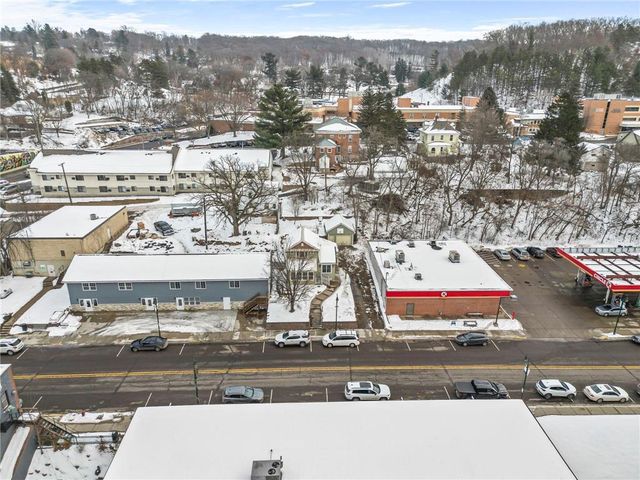 132 S Washington Street, Saint Croix Falls, WI 54024