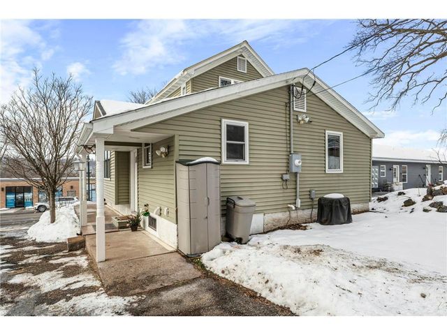 132 S Washington Street, Saint Croix Falls, WI 54024