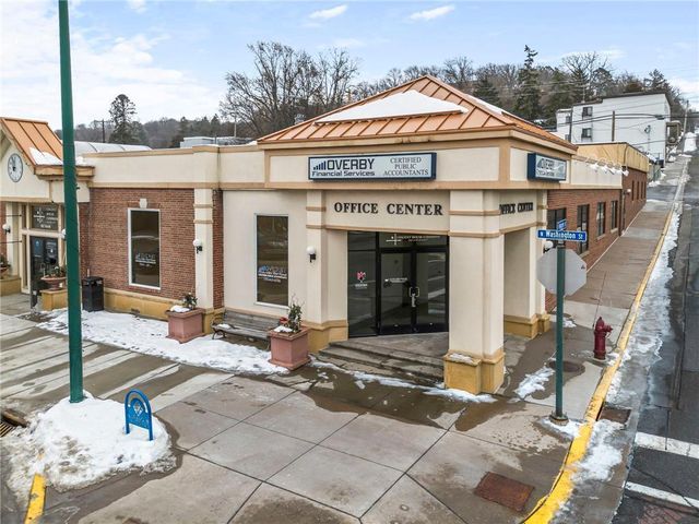 132 S Washington Street, Saint Croix Falls, WI 54024