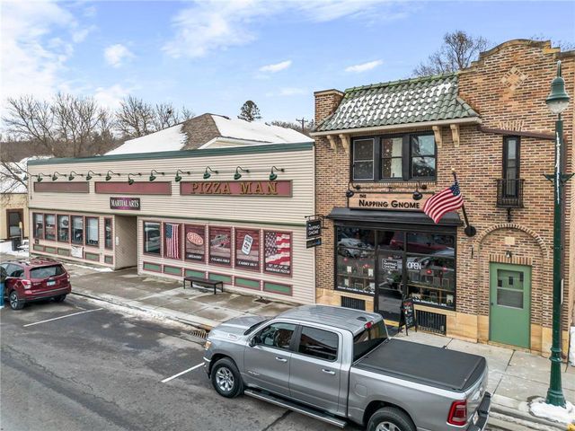 132 S Washington Street, Saint Croix Falls, WI 54024