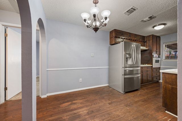 5812 Lance Court, Haltom City, TX 76148
