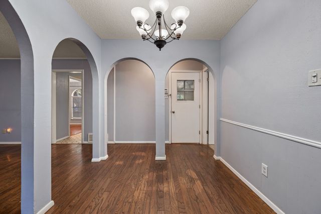 5812 Lance Court, Haltom City, TX 76148