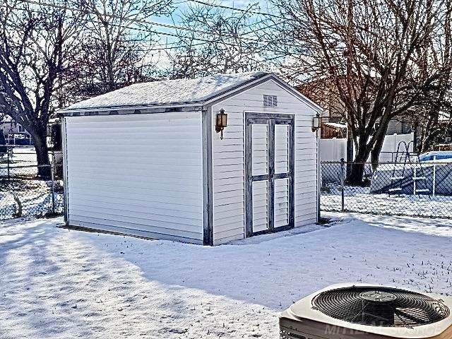 12354 Grindley Drive, Sterling Heights, MI 48312