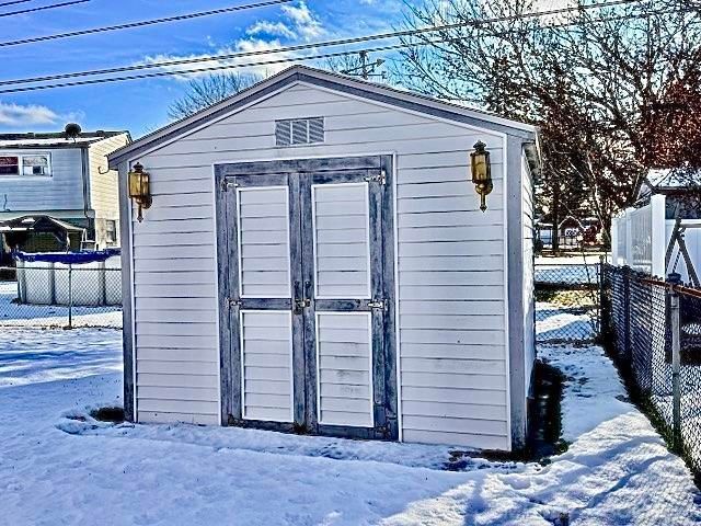 12354 Grindley Drive, Sterling Heights, MI 48312